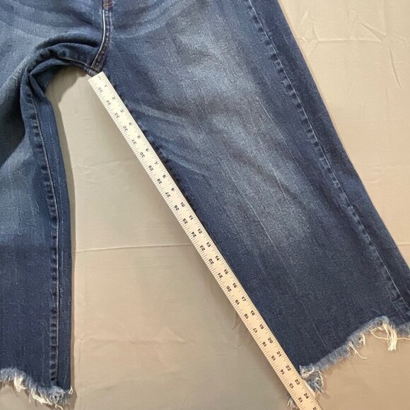 Celebrity Pink Jeans Womens 15 High Rise Wide Leg Distressed Hem Dark Wash Blue - Picture 8 of 12